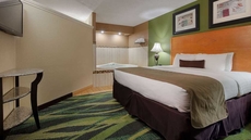 Best Western Plus Philadelphia Bensalem Hotel