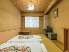 OYO Ryokan Seimeiso Shirakabako