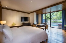 Le Meridien Shimei Bay Beach Resort & Spa