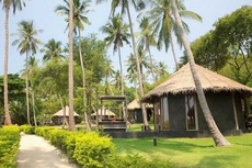 Haadtien Beach Resort