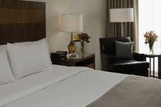 DoubleTree by Hilton Pittsburgh - Green Tree