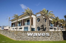 Waves Motel