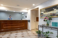 Atherton Park Inn & Suites