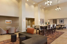 Hampton Inn & Suites Largo