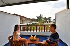 Hibiscus Beach Hotel And Villas