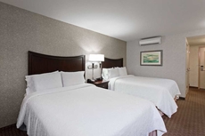 Hampton Inn & Suites Oakland Airport-Alameda