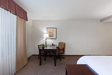 Hampton Inn & Suites Oakland Airport-Alameda