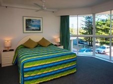 Burleigh Surf Beach Front Apartments