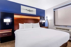 Avion Inn Near LGA Airport Ascend Hotel Collection