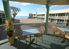 Hilton Beachfront Motel