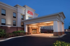 Hampton Inn & Suites Chicago/St. Charles