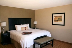 Hampton Inn & Suites Chicago/St. Charles