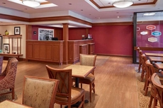 Hampton Inn Portland Airport