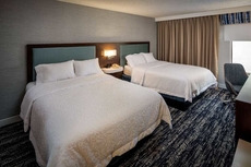 Hampton Inn Long Island / Commack