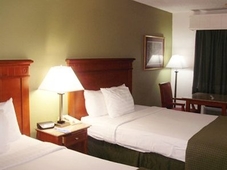 Rodeway Inn & Suites