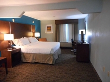 Holiday Inn Express & Suites  North Carmel / Westfield an IHG Hotel