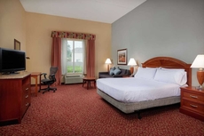 Hilton Garden Inn Newport News