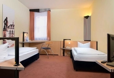 TRYP by Wyndham Halle