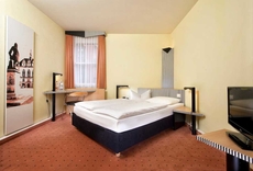 TRYP by Wyndham Halle