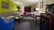 BEST WESTERN Plus Mansfield Inn & Suites