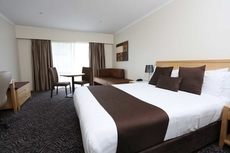 Best Western Plus Hovell Tree Inn