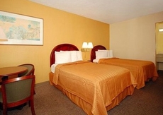 Econo Lodge  Inn & Suites Carrollton