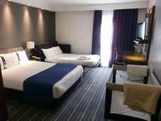 Holiday Inn Express Dunstable, an IHG Hotel