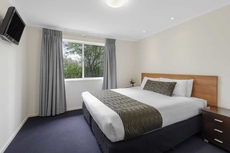 Ramada Encore by Wyndham Belconnen Canberra