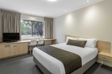 Ramada Encore by Wyndham Belconnen Canberra