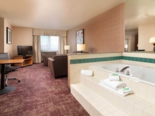 Crystal Inn Hotel & Suites West Valley City