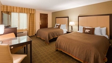 Best Western Plus White Bear Country Inn