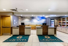 La Quinta Inn & Suites by Wyndham Olathe