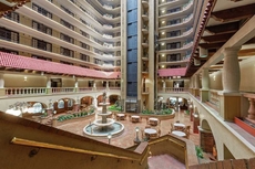 Embassy Suites by Hilton Kansas City Plaza