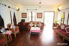 Ban Lakkham River View