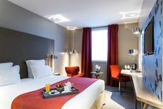 BEST WESTERN Plus Paris Velizy