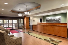 Hampton Inn & Suites Manchester-Bedford