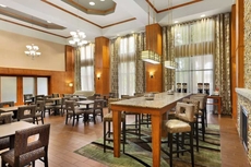 Hampton Inn & Suites Manchester-Bedford