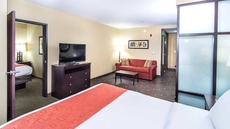 Holiday Inn Express & Suites Elkton - University Area, an IHG Hotel