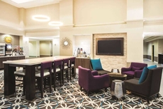 La Quinta Inn & Suites by Wyndham Newark  Elkton