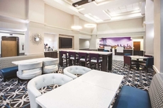 La Quinta Inn & Suites by Wyndham Newark  Elkton