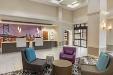 La Quinta Inn & Suites by Wyndham Newark  Elkton