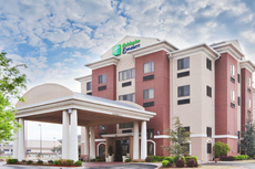 Holiday Inn Express & Suites Midwest City