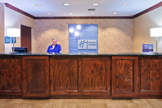 Holiday Inn Express & Suites Midwest City