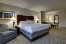 Holiday Inn Express Hotel & Suites Middleboro Raynham, an IHG Hotel