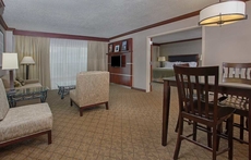 Holiday Inn University Plaza-Bowling Green, an IHG Hotel