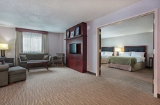 Holiday Inn University Plaza-Bowling Green, an IHG Hotel