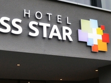 Hotel Swiss Star