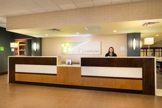 Holiday Inn Hotel & Suites Charleston West an IHG Hotel