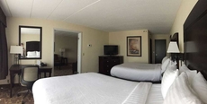 Holiday Inn Hotel & Suites Charleston West an IHG Hotel