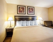 Quality Inn Aurora  Naperville Area